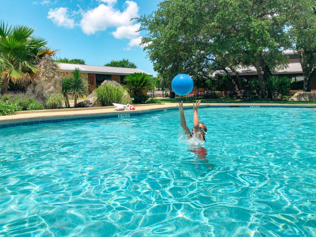 Sun Outdoors Lake Travis Hudson Bend Exteriör bild